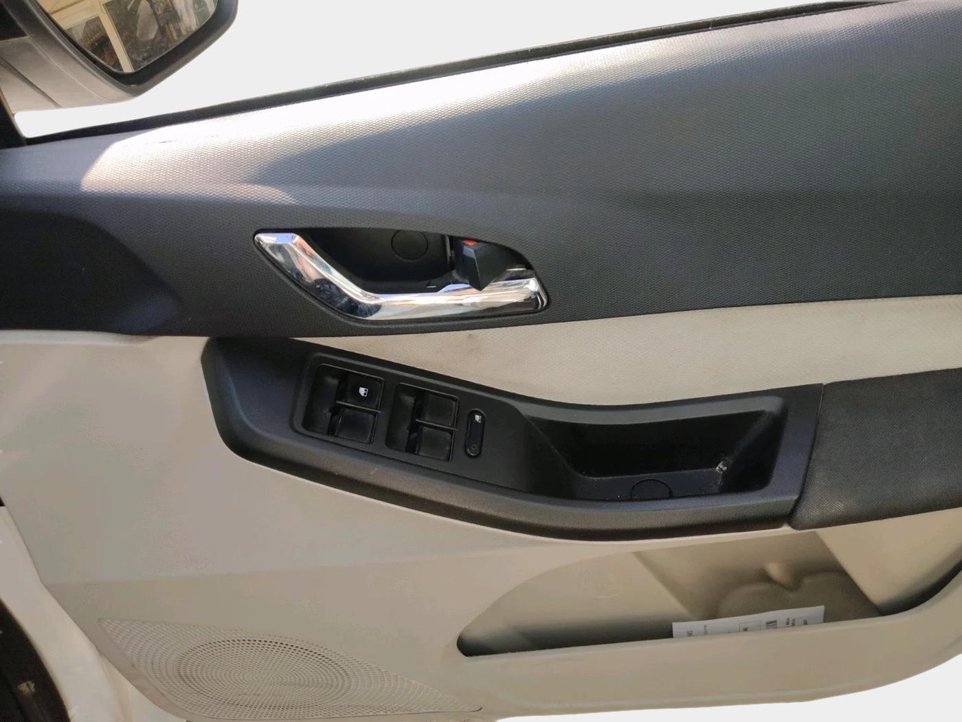 2022 Tata TIGOR XZ PLUS CNG, CNG, Manual, 65,000 km, interior