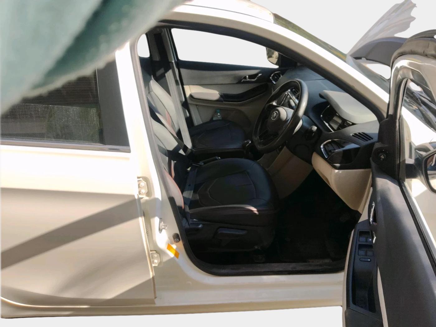 2022 Tata TIGOR XZ PLUS CNG, CNG, Manual, 65,000 km, interior