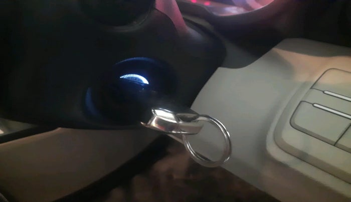 2022 Mahindra XUV300 W6 1.2 PETROL AMT, Petrol, Automatic, 7,787 km, interior