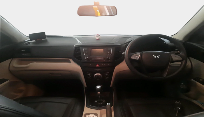 2022 Mahindra XUV300 W6 1.2 PETROL AMT, Petrol, Automatic, 7,787 km, interior