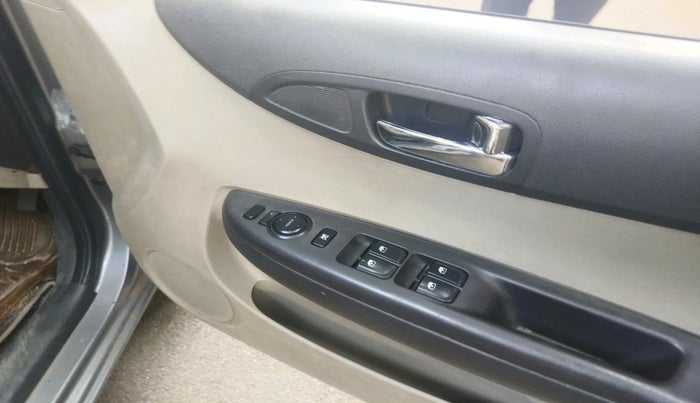 2012 Hyundai i20 SPORTZ 1.4 CRDI, Diesel, Manual, 83,887 km, interior