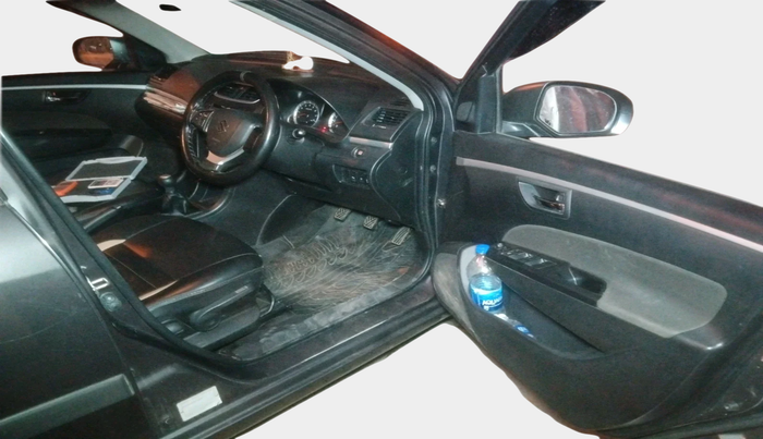 2017 Maruti Swift ZXI, Petrol, Manual, 70,043 km, interior