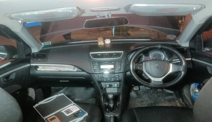 2017 Maruti Swift ZXI, Petrol, Manual, 70,043 km, interior