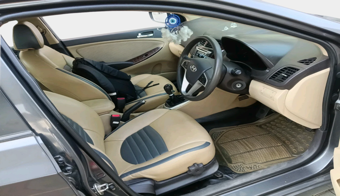 2011 Hyundai Verna FLUIDIC 1.6 VTVT SX, Petrol, Manual, 57,478 km, interior