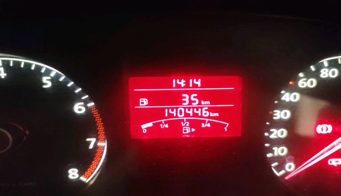 2011 Volkswagen Polo COMFORTLINE 1.2L PETROL, Petrol, Manual, 1,40,446 km, interior