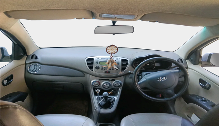 2014 Hyundai i10 SPORTZ 1.1, Petrol, Manual, 55,384 km, interior