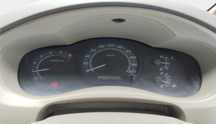 2011 Toyota Innova 2.5 G4 7 STR, Diesel, Manual, 2,39,459 km, interior