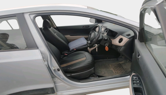 2019 Hyundai Xcent S 1.2, Petrol, Manual, 26,747 km, interior