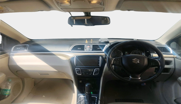 2018 Maruti Ciaz ALPHA  AT 1.5 SHVS PETROL, Petrol, Automatic, 1,18,745 km, interior