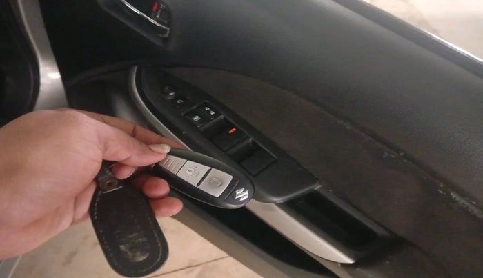 2016 Maruti Baleno ALPHA PETROL 1.2, Petrol, Manual, 70,601 km, interior