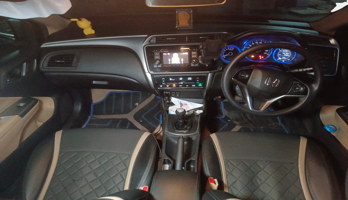 2014 Honda City 1.5L I-VTEC V MT, Petrol, Manual, 1,52,165 km, interior