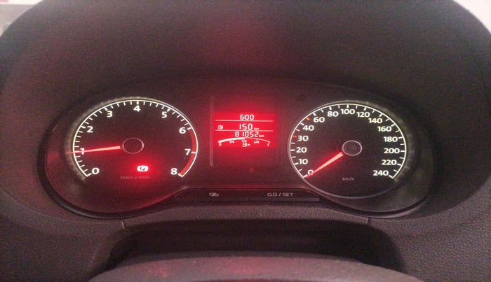 2013 Volkswagen Vento HIGHLINE 1.6 MPI, Petrol, Manual, 81,052 km, interior