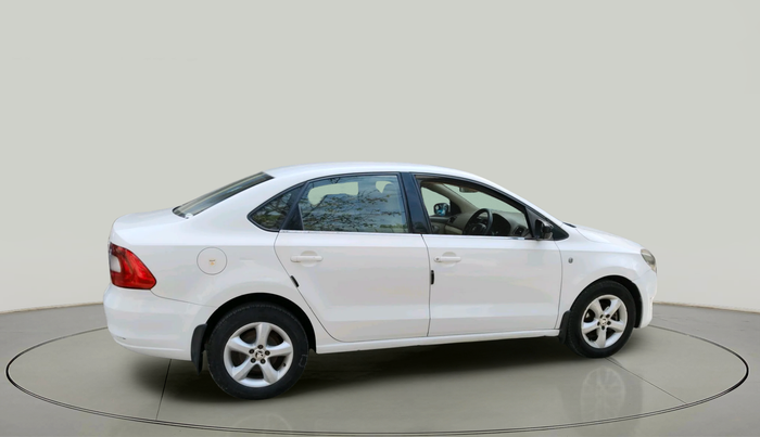 2014 Skoda Rapid ELEGANCE 1.6 TDI CR MT, Diesel, Manual, 1,91,430 km, exterior