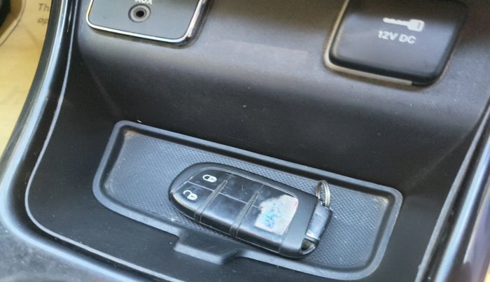 2020 Jeep Compass LIMITED PLUS DIESEL, Diesel, Manual, 1,27,532 km, interior