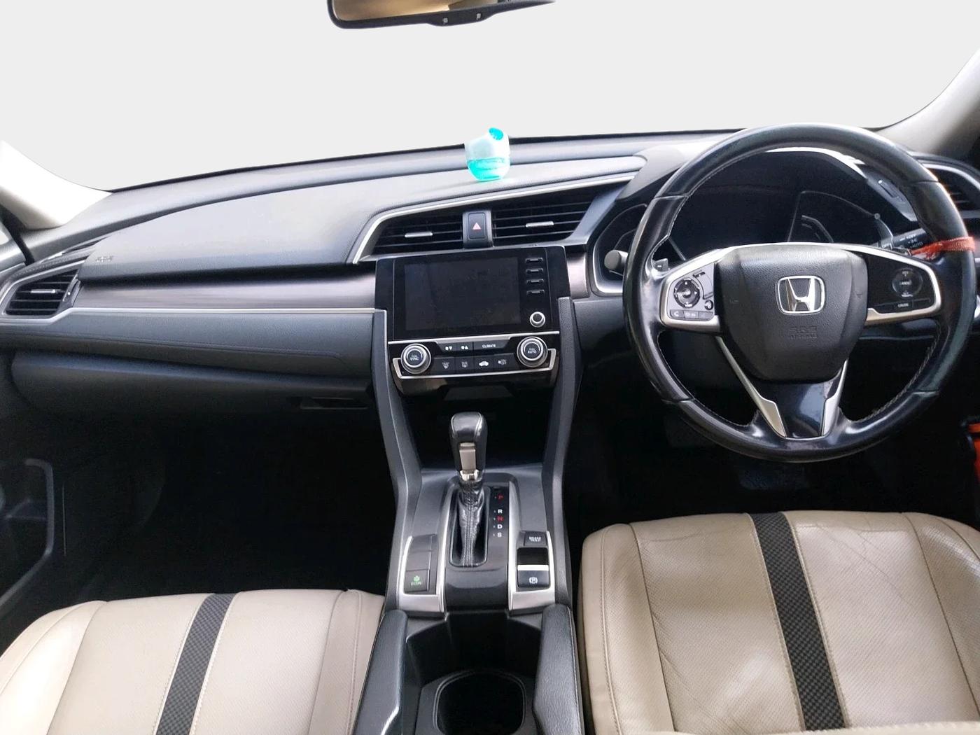 2019 Honda Civic 1.8L I-VTEC ZX CVT, Petrol, Automatic, 52,175 km, interior