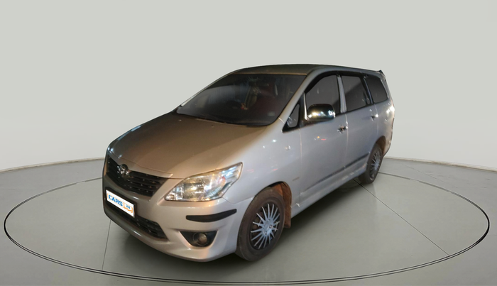 2012 Toyota Innova GX 2.5 7 STR, Diesel, Manual, 1,21,979 km, exterior