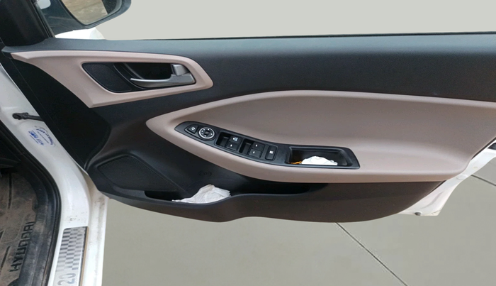 2017 Hyundai Elite i20 ASTA 1.2, Petrol, Manual, 46,740 km, interior