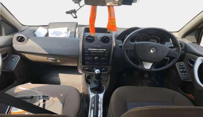 2016 Renault Duster 85 PS RXL DIESEL, Diesel, Manual, 53,119 km, interior