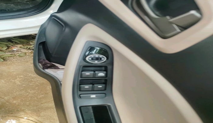 2017 Hyundai Elite i20 MAGNA EXECUTIVE 1.2, Petrol, Manual, 13,568 km, interior