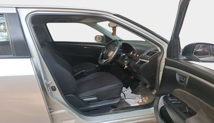 2015 Maruti Swift VXI, Petrol, Manual, 53,879 km, interior