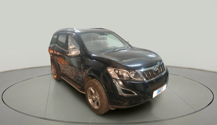 2015 Mahindra XUV500 W6, Diesel, Manual, 1,12,900 km, exterior