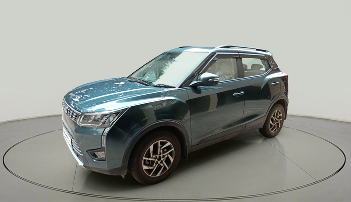 2022 Mahindra XUV300 W8 (O) 1.5 DIESEL AMT, Diesel, Automatic, 21,088 km, exterior