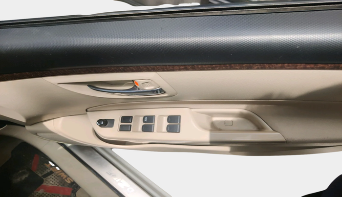 2012 Maruti Swift Dzire VDI, Diesel, Manual, 1,66,857 km, interior