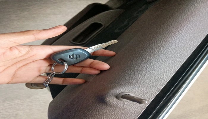 2013 Maruti Alto 800 LXI, Petrol, Manual, 28,811 km, interior