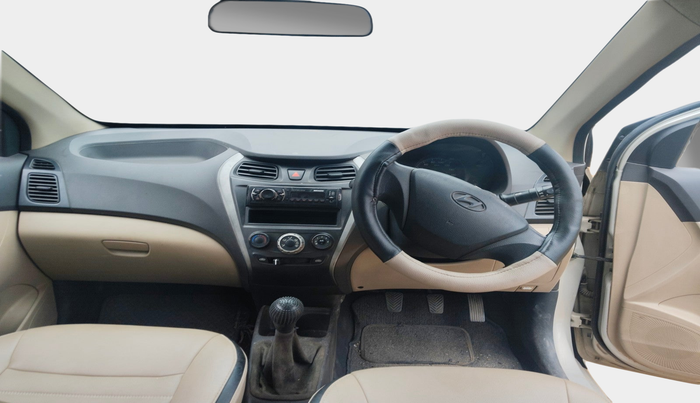 2013 Hyundai Eon ERA +, Petrol, Manual, 66,099 km, interior