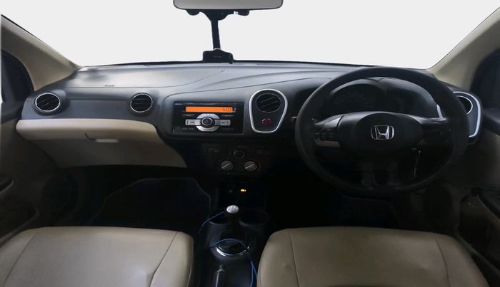 2014 Honda Mobilio 1.5L I-VTEC V, Petrol, Manual, 85,697 km, interior