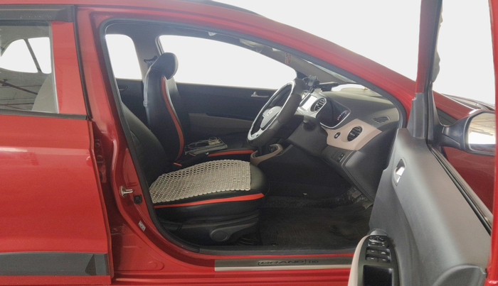 2019 Hyundai Grand i10 ASTA 1.2 KAPPA VTVT, Petrol, Manual, 8,017 km, interior