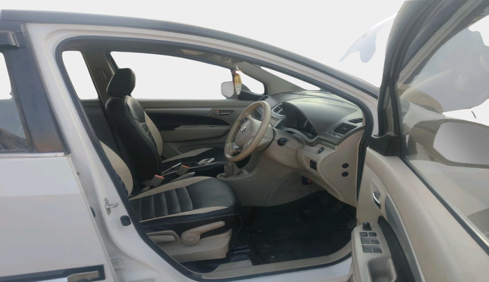 2017 Maruti Ertiga ZXI+, Petrol, Manual, 60,720 km, interior