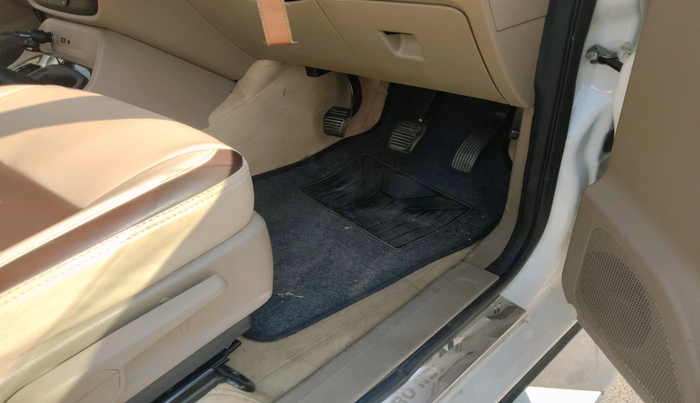 2023 Mahindra BOLERO NEO N10 R, Diesel, Manual, 31,672 km, interior