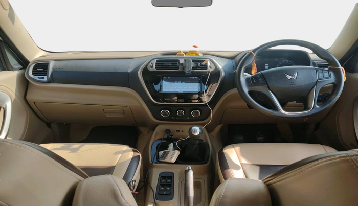 2023 Mahindra BOLERO NEO N10 R, Diesel, Manual, 31,672 km, interior