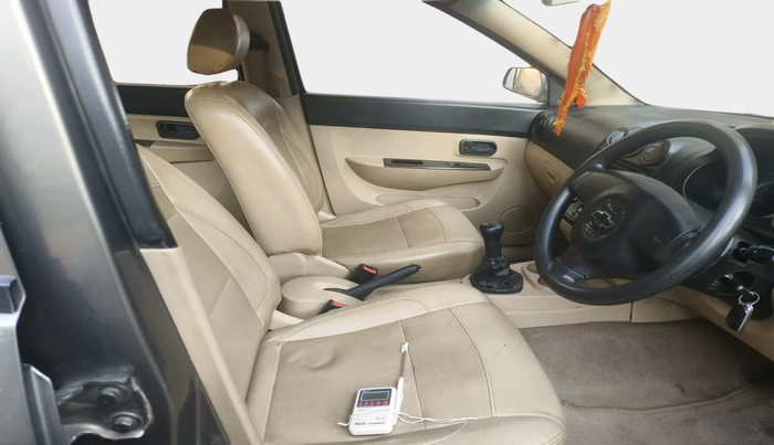 2013 Chevrolet Enjoy 1.3 LS 7 STR, Diesel, Manual, 94,241 km, interior