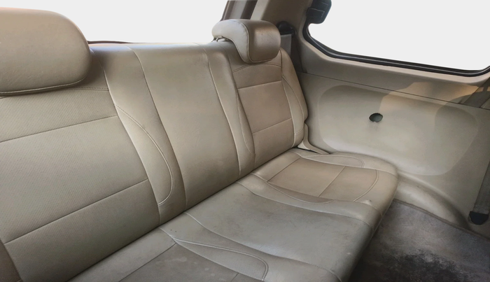 2013 Chevrolet Enjoy 1.3 LS 7 STR, Diesel, Manual, 94,241 km, interior