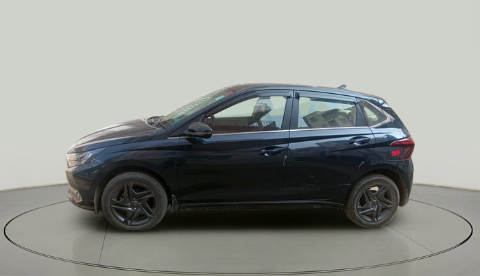 2022 Hyundai NEW I20 SPORTZ 1.2 MT, Petrol, Manual, 60,982 km, exterior