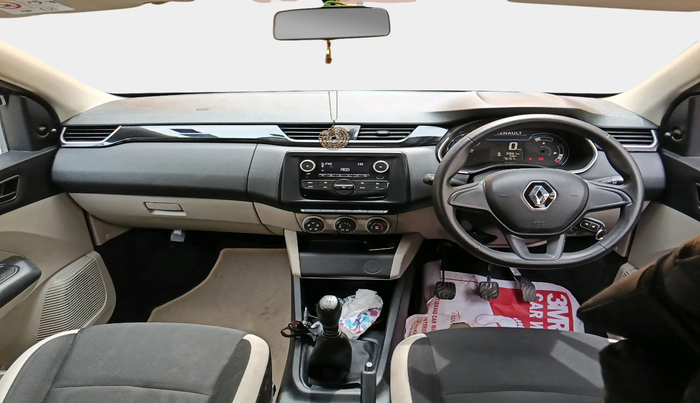 2019 Renault TRIBER RXL MT, Petrol, Manual, 33,661 km, interior