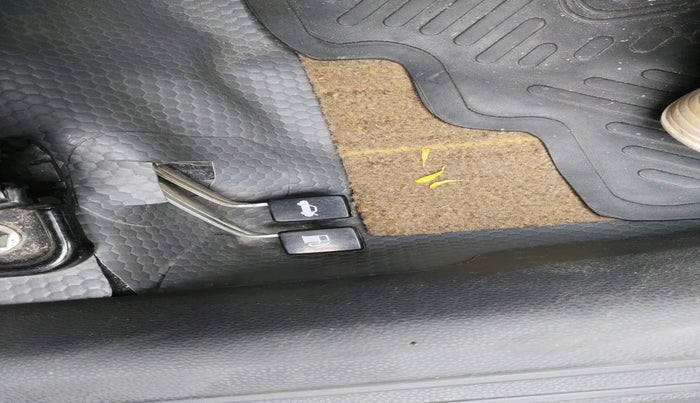 2017 Maruti Alto K10 VXI, Petrol, Manual, 33,202 km, interior