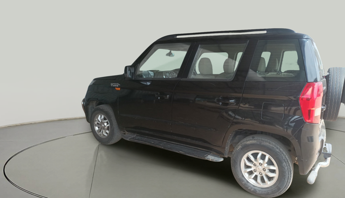 2015 Mahindra TUV300 T8 AMT, Diesel, Automatic, 84,560 km, exterior