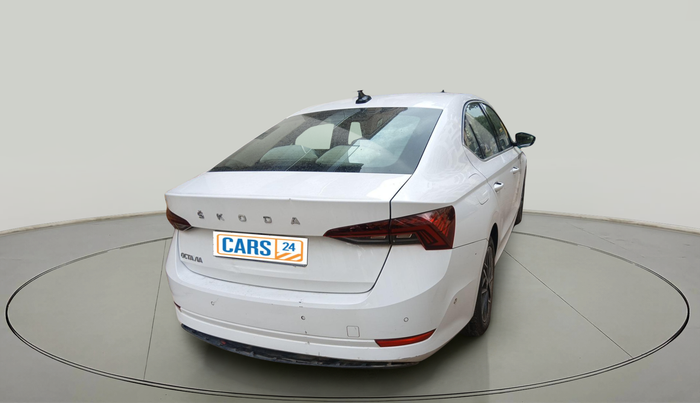 2021 Skoda Octavia L&K 2.0 AT, Petrol, Automatic, 74,307 km, exterior