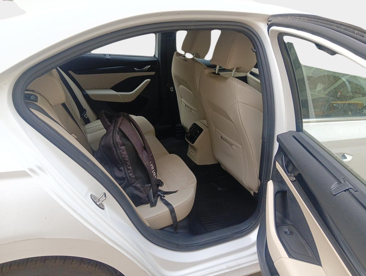 2021 Skoda Octavia L&K 2.0 AT, Petrol, Automatic, 74,307 km, interior