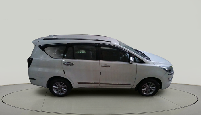 2017 Toyota Innova Crysta 2.8 ZX AT 7 STR, Diesel, Automatic, 1,80,007 km, exterior