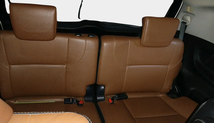2017 Toyota Innova Crysta 2.8 ZX AT 7 STR, Diesel, Automatic, 1,80,007 km, interior