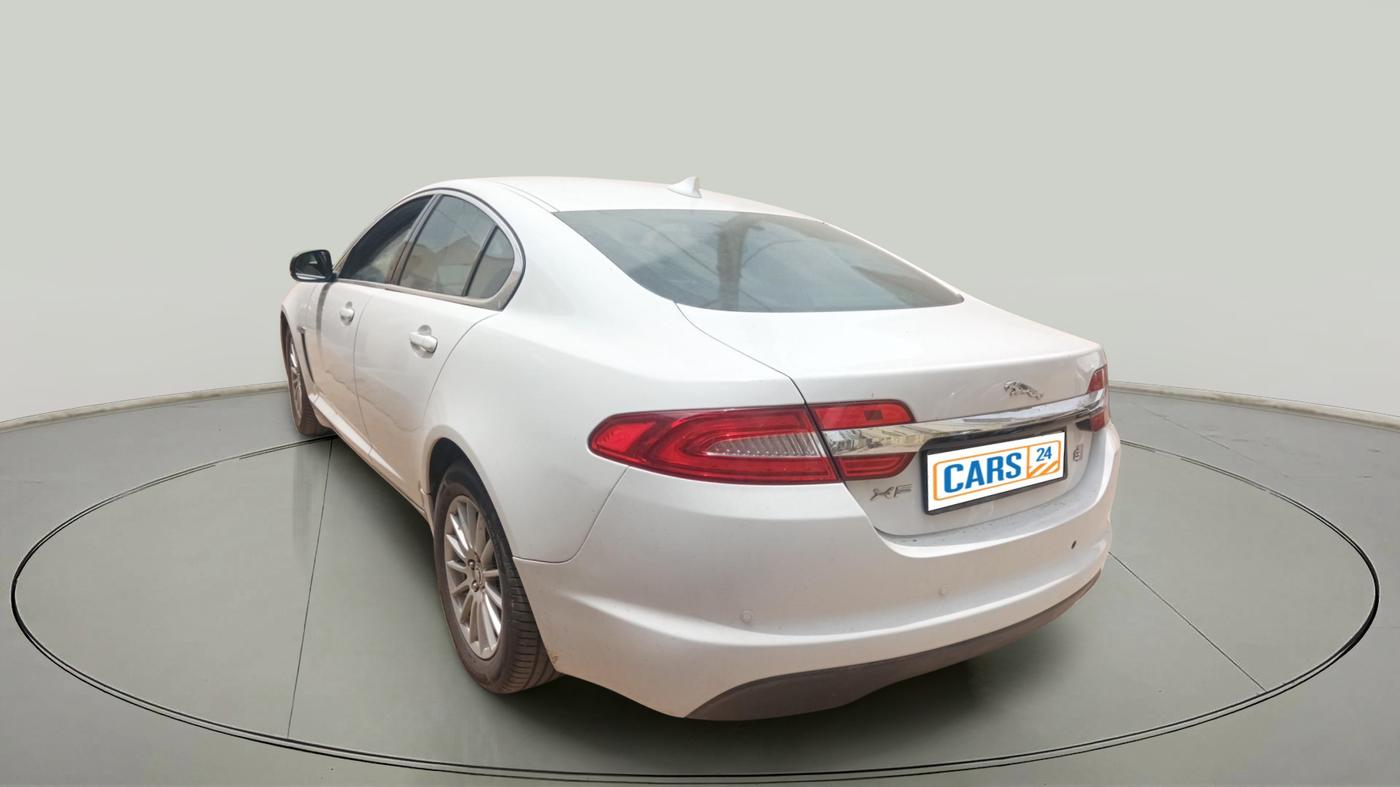 2013 Jaguar XF 2.2 DIESEL LUXURY, Diesel, Automatic, 1,04,500 km, exterior