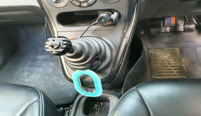 2011 Maruti Ritz LXI, Petrol, Manual, 1,23,899 km, interior