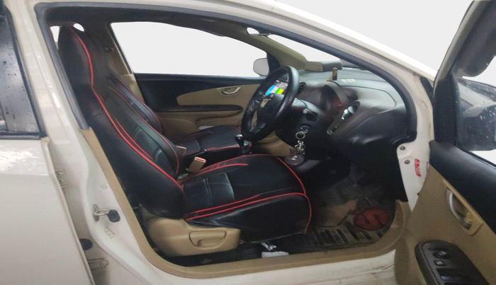 2012 Honda Brio V MT, Petrol, Manual, 81,965 km, interior