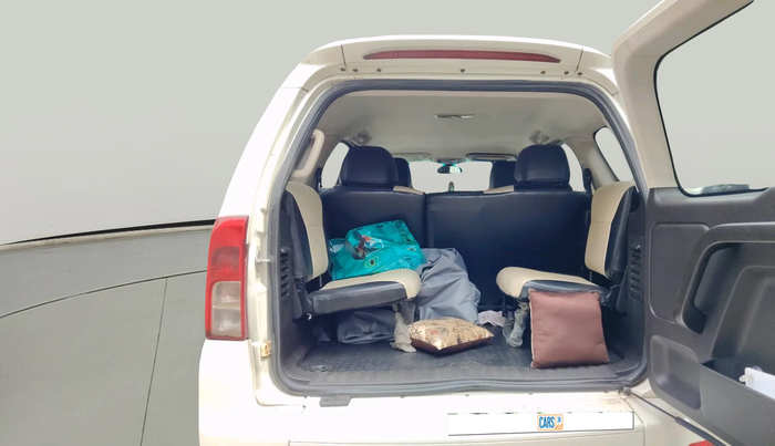 2014 Tata Safari Storme 2.2 LX 4X2, Diesel, Manual, 48,295 km, exterior