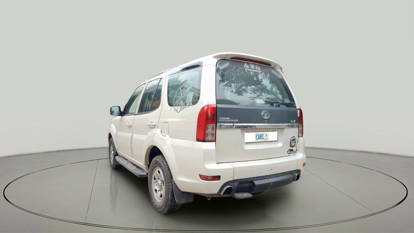 2014 Tata Safari Storme 2.2 LX 4X2, Diesel, Manual, 48,295 km, exterior