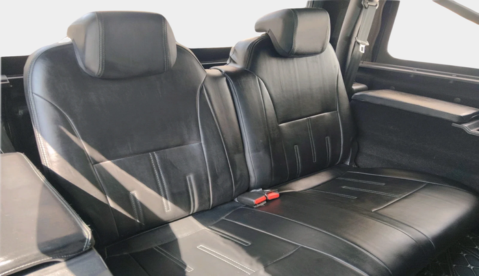 2023 Mahindra Thar LX  P 4WD AT CONVERTIBLE, Petrol, Automatic, 4,237 km, interior